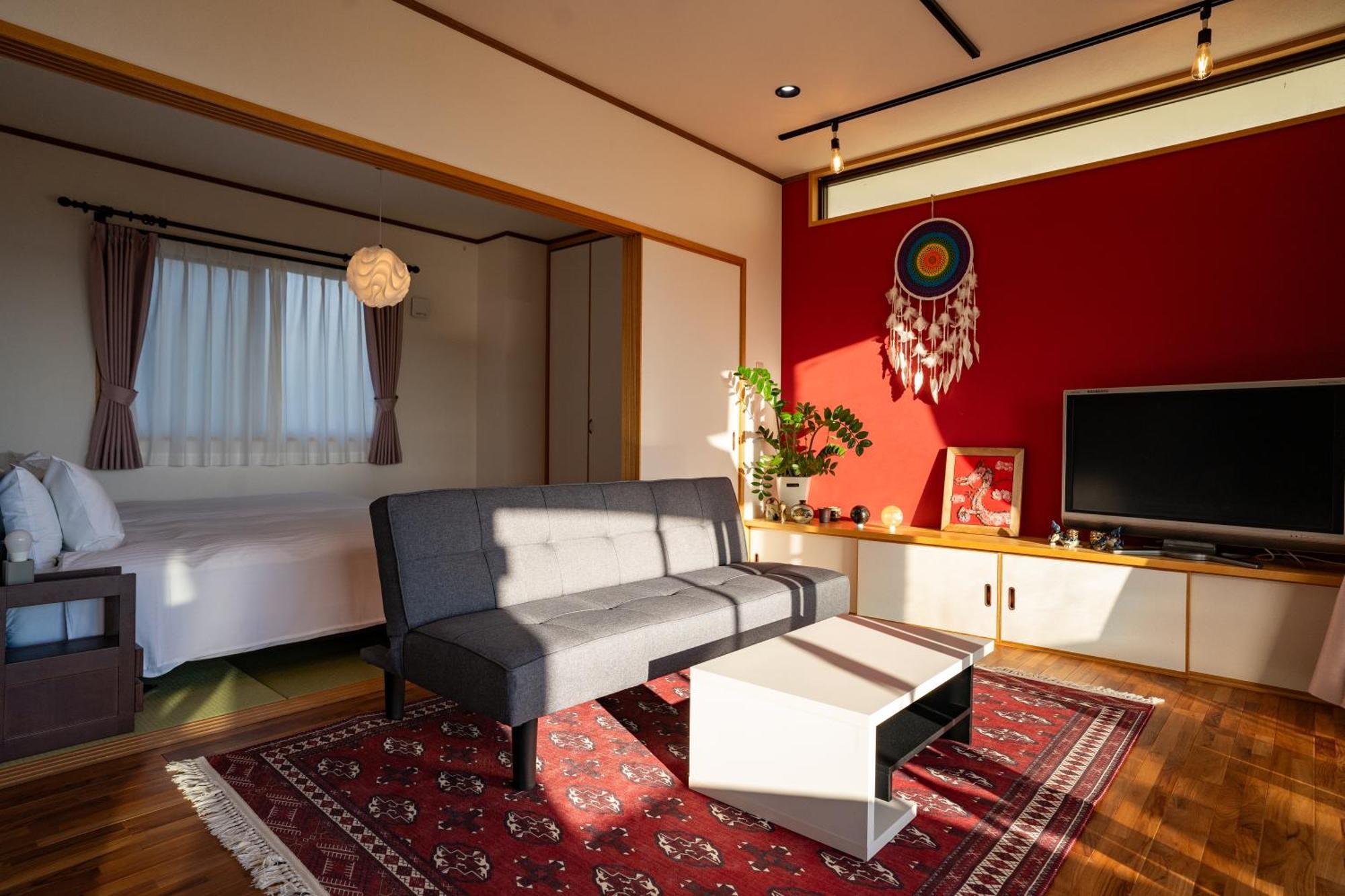ペンションパシフィカ古宇利 Villa Kouri Exterior photo